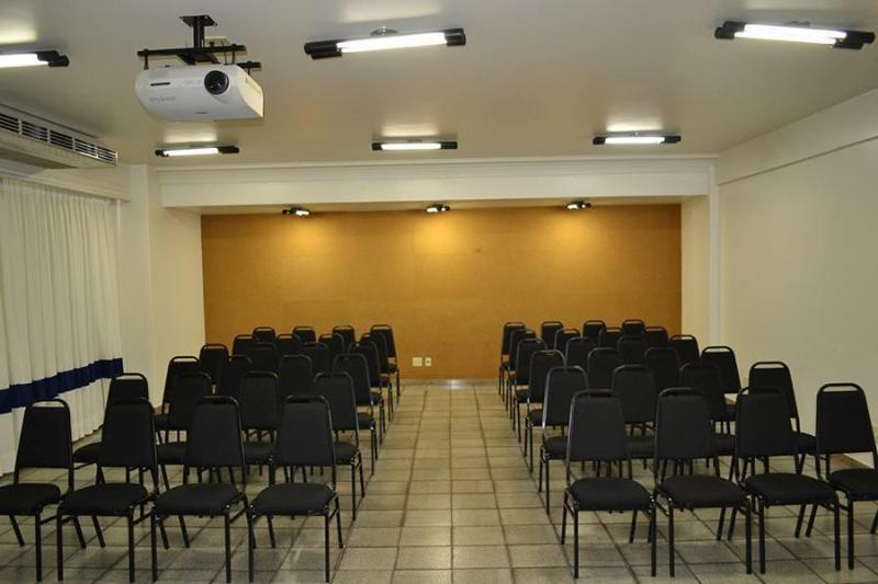 Dimas Lessa Hotel Montes Claros Esterno foto